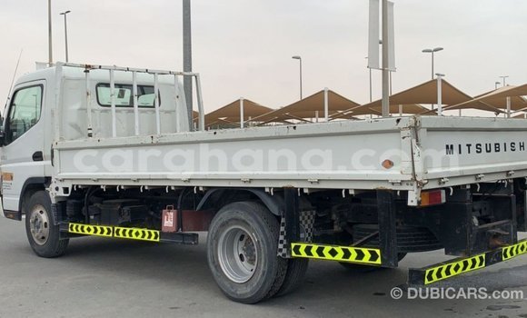 Ra Imported Mitsubishi i funfun Ọkọ̀ in Import - Dubai ni Ashanti Ra Imported Mitsubishi i funfun Ọkọ̀ in Import - Dubai ni Ashanti