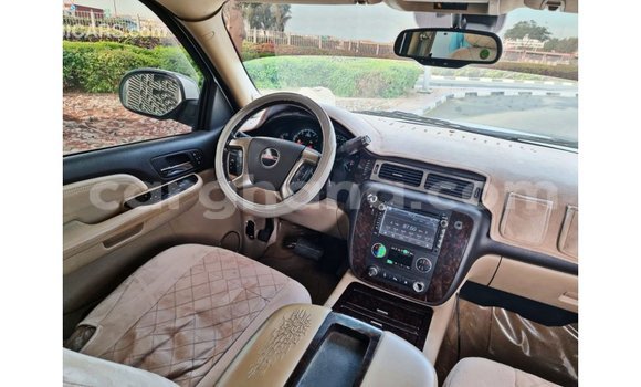Ra Imported GMC Yukon funfun Ọkọ̀ in Import - Dubai ni Ashanti Ra Imported GMC Yukon funfun Ọkọ̀ in Import - Dubai ni Ashanti