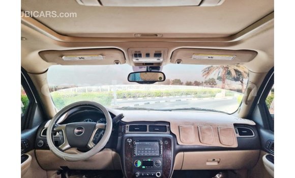 Ra Imported GMC Yukon funfun Ọkọ̀ in Import - Dubai ni Ashanti Ra Imported GMC Yukon funfun Ọkọ̀ in Import - Dubai ni Ashanti