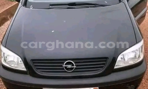 Ra Àlòkù Opel Vita Black Ọkọ̀ in Accra ni Greater Accra Ra Àlòkù Opel Vita Black Ọkọ̀ in Accra ni Greater Accra