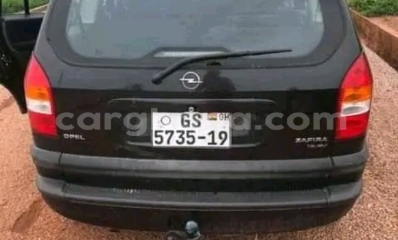 Ra Àlòkù Opel Vita Black Ọkọ̀ in Accra ni Greater Accra Ra Àlòkù Opel Vita Black Ọkọ̀ in Accra ni Greater Accra