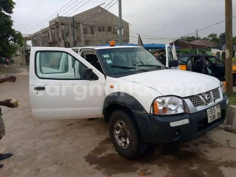 Big with watermark nissan hardbody greater accra accra 40191