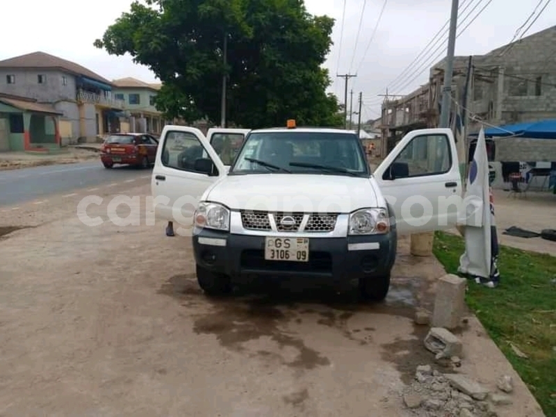 Big with watermark nissan hardbody greater accra accra 40191