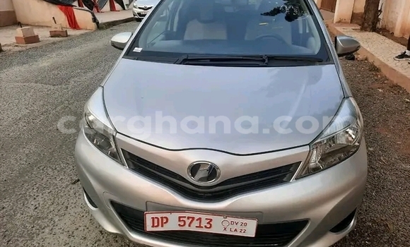 Ra Àlòkù Toyota Vitz Silver Ọkọ̀ in Accra ni Greater Accra Ra Àlòkù Toyota Vitz Silver Ọkọ̀ in Accra ni Greater Accra
