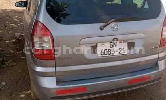 Ra Àlòkù Opel Zafira Silver Ọkọ̀ in Accra ni Greater Accra Ra Àlòkù Opel Zafira Silver Ọkọ̀ in Accra ni Greater Accra