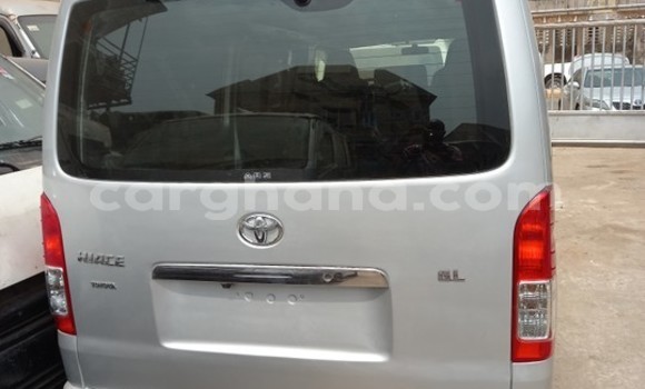 Sayi Na hannu Toyota Hiace Azurfa Mota in Sekondi–Takoradi Metropolitan a Yamma Sayi Na hannu Toyota Hiace Azurfa Mota in Sekondi–Takoradi Metropolitan a Yamma