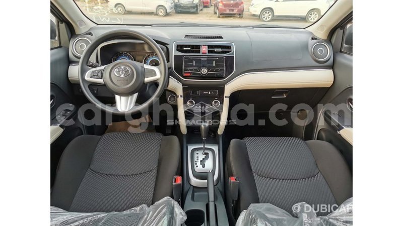 Big with watermark toyota rush ashanti import dubai 40200