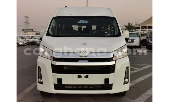 Buy Import Toyota Hiace White Car in Import - Dubai in Ashanti