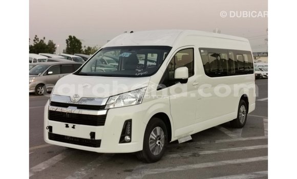 Ra Imported Toyota Hiace funfun Ọkọ̀ in Import - Dubai ni Ashanti Ra Imported Toyota Hiace funfun Ọkọ̀ in Import - Dubai ni Ashanti
