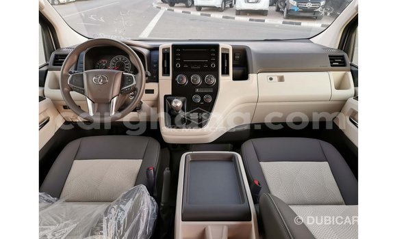 Ra Imported Toyota Hiace funfun Ọkọ̀ in Import - Dubai ni Ashanti Ra Imported Toyota Hiace funfun Ọkọ̀ in Import - Dubai ni Ashanti