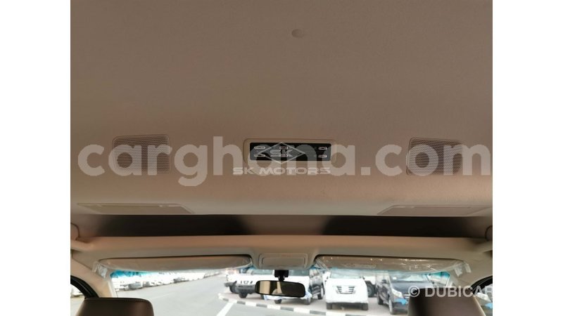 Big with watermark toyota hiace ashanti import dubai 40201