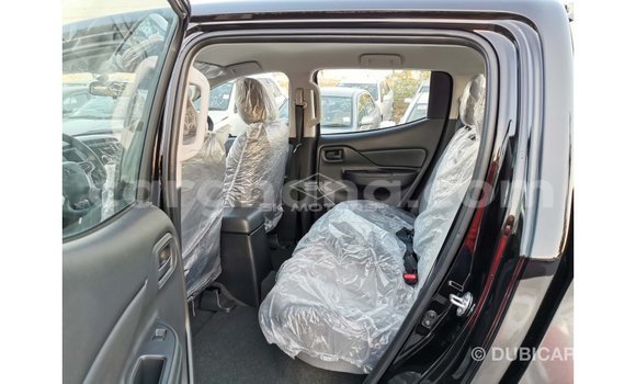 Ra Imported Mitsubishi L200 Black Ọkọ̀ in Import - Dubai ni Ashanti Ra Imported Mitsubishi L200 Black Ọkọ̀ in Import - Dubai ni Ashanti