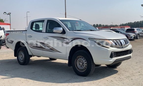 Ra Imported Mitsubishi L200 funfun Ọkọ̀ in Import - Dubai ni Ashanti Ra Imported Mitsubishi L200 funfun Ọkọ̀ in Import - Dubai ni Ashanti