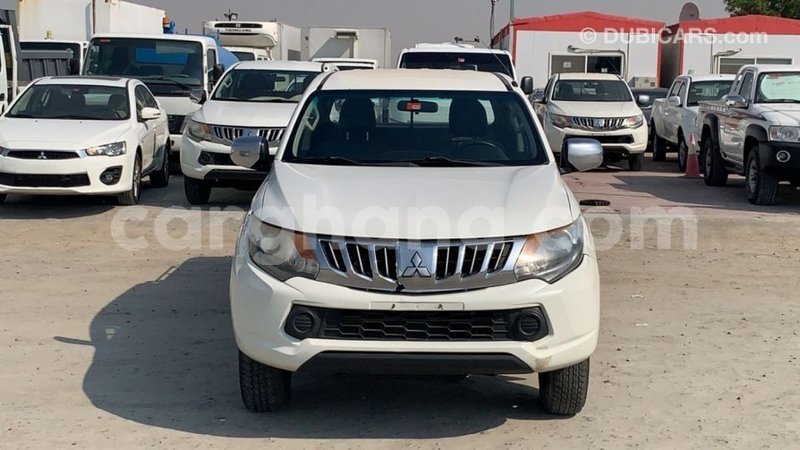 Big with watermark mitsubishi l200 ashanti import dubai 40205