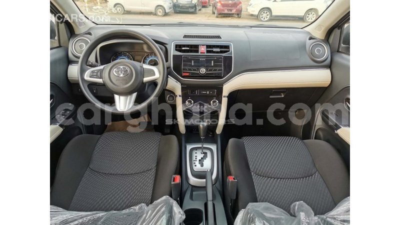 Big with watermark toyota rush ashanti import dubai 40207