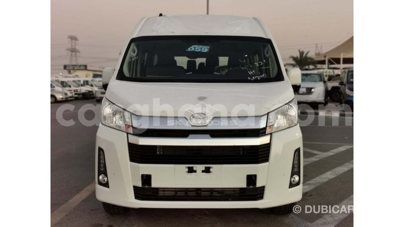 Big with watermark toyota hiace ashanti import dubai 40210