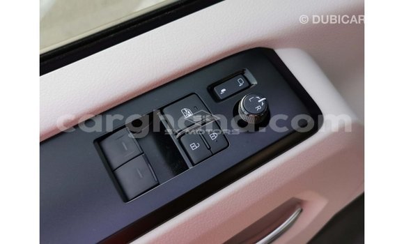 Buy Import Toyota Hiace White Car in Import - Dubai in Ashanti Buy Import Toyota Hiace White Car in Import - Dubai in Ashanti