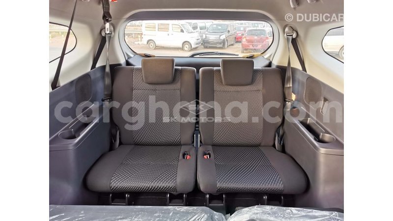 Big with watermark toyota rush ashanti import dubai 40211