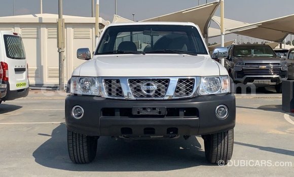Ra Imported Nissan Patrol funfun Ọkọ̀ in Import - Dubai ni Ashanti Ra Imported Nissan Patrol funfun Ọkọ̀ in Import - Dubai ni Ashanti