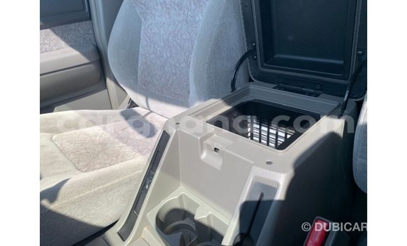 Ra Imported Nissan Patrol funfun Ọkọ̀ in Import - Dubai ni Ashanti Ra Imported Nissan Patrol funfun Ọkọ̀ in Import - Dubai ni Ashanti