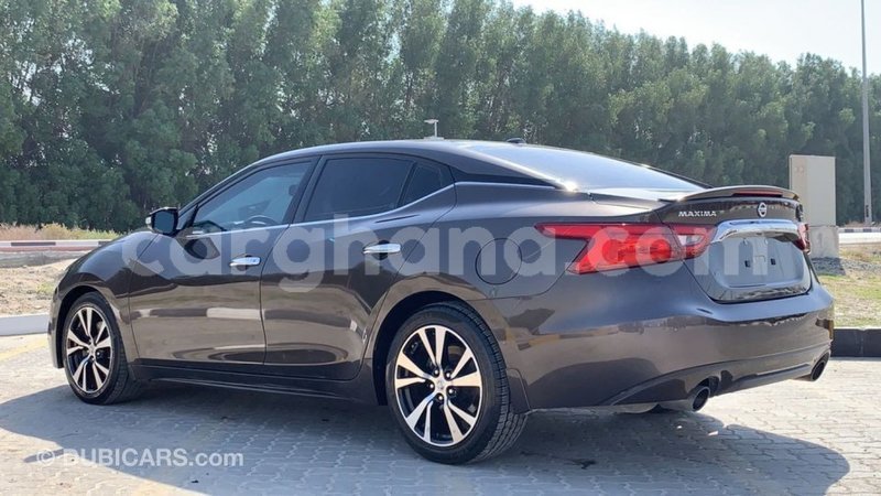 Big with watermark nissan maxima ashanti import dubai 40219