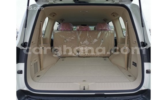 Buy Import Toyota Land Cruiser White Car in Import - Dubai in Ashanti Buy Import Toyota Land Cruiser White Car in Import - Dubai in Ashanti