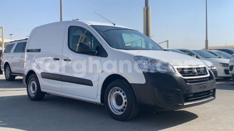 Big with watermark peugeot partner ashanti import dubai 40235