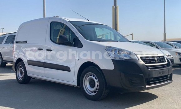 Ra Imported Peugeot Partner funfun Ọkọ̀ in Import - Dubai ni Ashanti Ra Imported Peugeot Partner funfun Ọkọ̀ in Import - Dubai ni Ashanti
