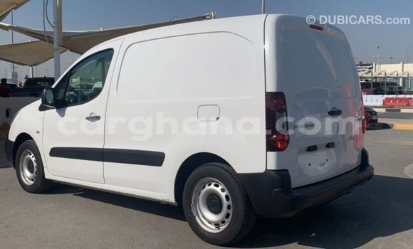 Ra Imported Peugeot Partner funfun Ọkọ̀ in Import - Dubai ni Ashanti Ra Imported Peugeot Partner funfun Ọkọ̀ in Import - Dubai ni Ashanti