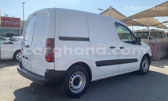 Ra Imported Peugeot Partner funfun Ọkọ̀ in Import - Dubai ni Ashanti Ra Imported Peugeot Partner funfun Ọkọ̀ in Import - Dubai ni Ashanti