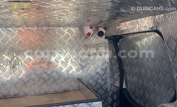 Ra Imported Peugeot Partner funfun Ọkọ̀ in Import - Dubai ni Ashanti Ra Imported Peugeot Partner funfun Ọkọ̀ in Import - Dubai ni Ashanti