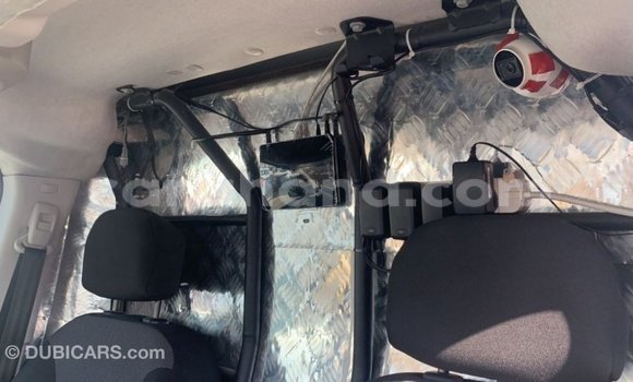 Ra Imported Peugeot Partner funfun Ọkọ̀ in Import - Dubai ni Ashanti Ra Imported Peugeot Partner funfun Ọkọ̀ in Import - Dubai ni Ashanti