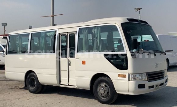 Sayi Imported Toyota Coaster White Mota in Import - Dubai a Ashanti Sayi Imported Toyota Coaster White Mota in Import - Dubai a Ashanti