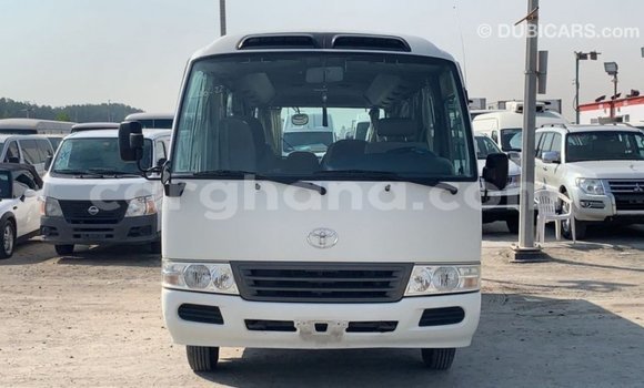 Sayi Imported Toyota Coaster White Mota in Import - Dubai a Ashanti Sayi Imported Toyota Coaster White Mota in Import - Dubai a Ashanti