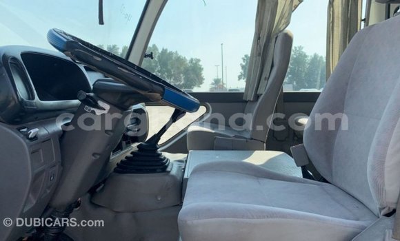 Sayi Imported Toyota Coaster White Mota in Import - Dubai a Ashanti Sayi Imported Toyota Coaster White Mota in Import - Dubai a Ashanti