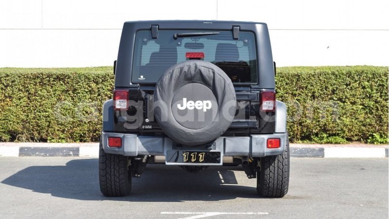 Big with watermark jeep wrangler ashanti import dubai 40237