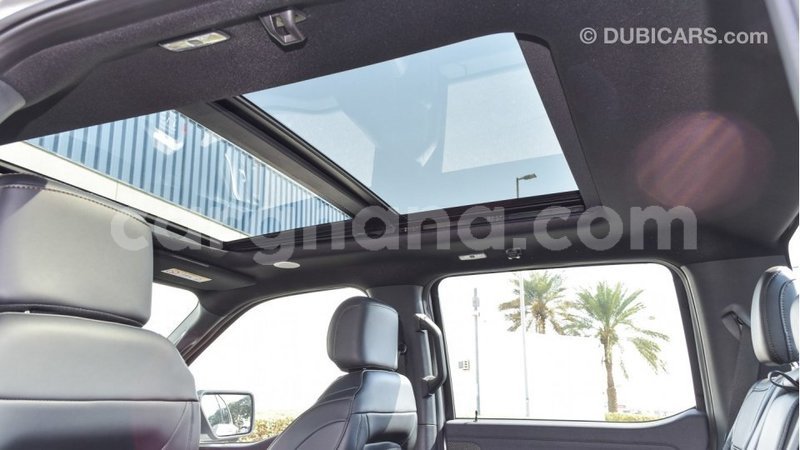 Big with watermark ford club wagon ashanti import dubai 40238