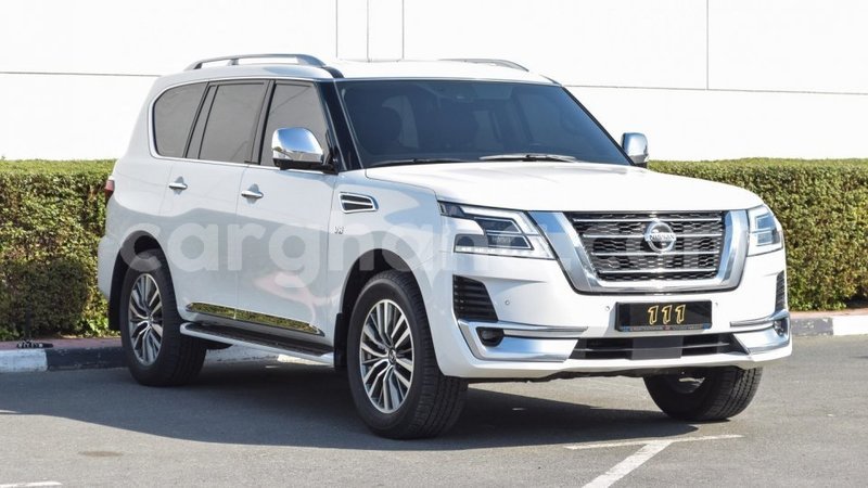 Big with watermark nissan patrol ashanti import dubai 40240