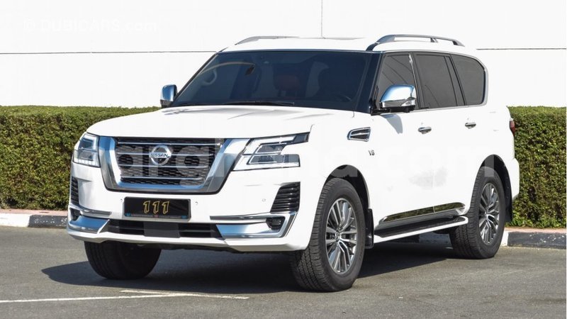 Big with watermark nissan patrol ashanti import dubai 40240