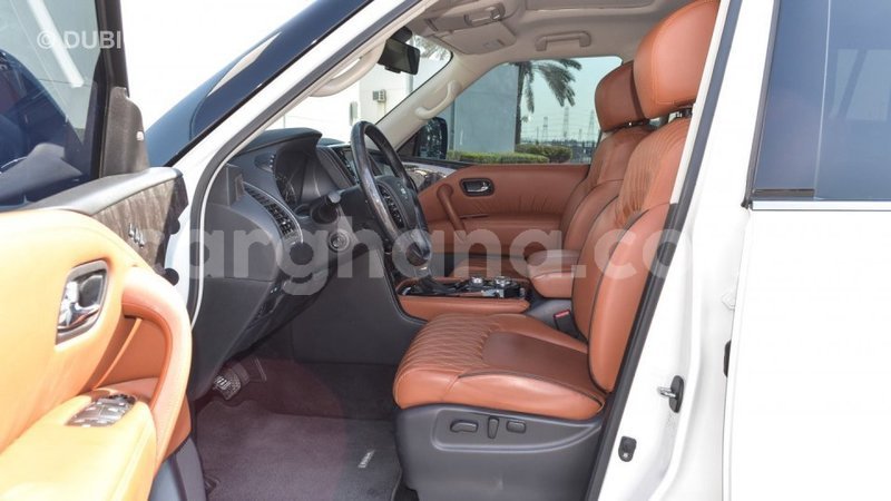 Big with watermark nissan patrol ashanti import dubai 40240