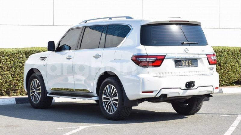 Big with watermark nissan patrol ashanti import dubai 40240