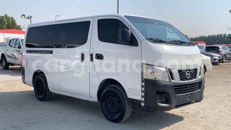 Big with watermark nissan urvan ashanti import dubai 40248