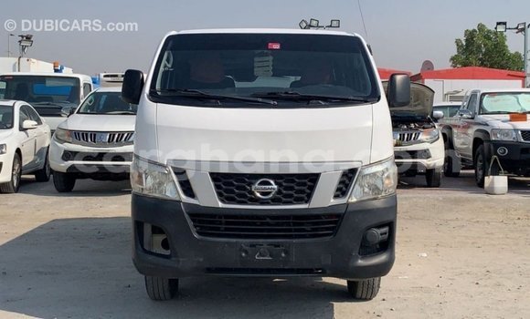 Ra Imported Nissan Urvan funfun Ọkọ̀ in Import - Dubai ni Ashanti Ra Imported Nissan Urvan funfun Ọkọ̀ in Import - Dubai ni Ashanti