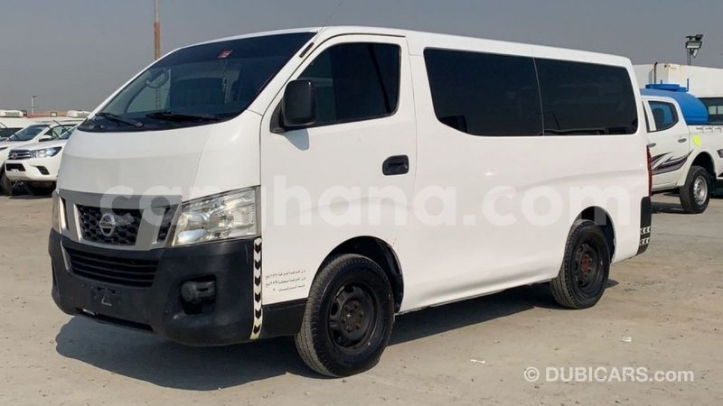 Big with watermark nissan urvan ashanti import dubai 40248