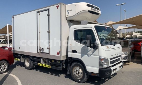 Ra Imported Mitsubishi i funfun Ọkọ̀ in Import - Dubai ni Ashanti Ra Imported Mitsubishi i funfun Ọkọ̀ in Import - Dubai ni Ashanti