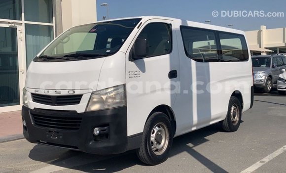 Ra Imported Mitsubishi Van funfun Ọkọ̀ akẹ́rù ńlá in Import - Dubai ni Ashanti Ra Imported Mitsubishi Van funfun Ọkọ̀ akẹ́rù ńlá in Import - Dubai ni Ashanti