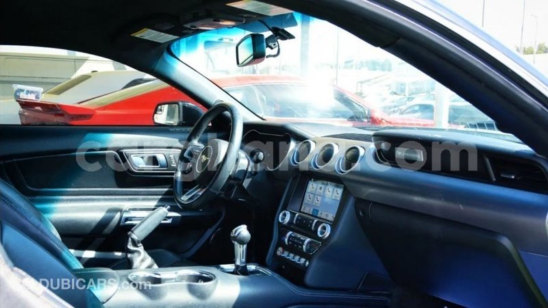 Big with watermark ford mustang ashanti import dubai 40251