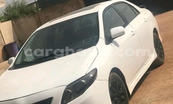 Ra Àlòkù Toyota Corolla Silver Ọkọ̀ in Accra ni Greater Accra Ra Àlòkù Toyota Corolla Silver Ọkọ̀ in Accra ni Greater Accra