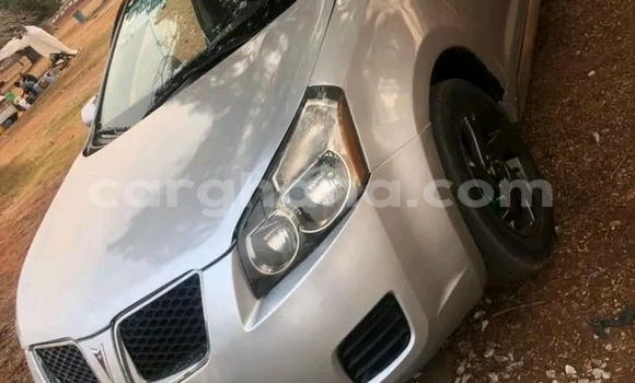 Sayi Na hannu Pontiac Vibe Azurfa Mota in Accra a Greater Accra