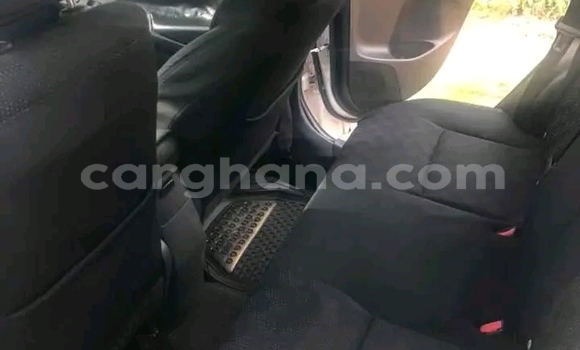 Ra Àlòkù Pontiac Vibe Silver Ọkọ̀ in Accra ni Greater Accra Ra Àlòkù Pontiac Vibe Silver Ọkọ̀ in Accra ni Greater Accra